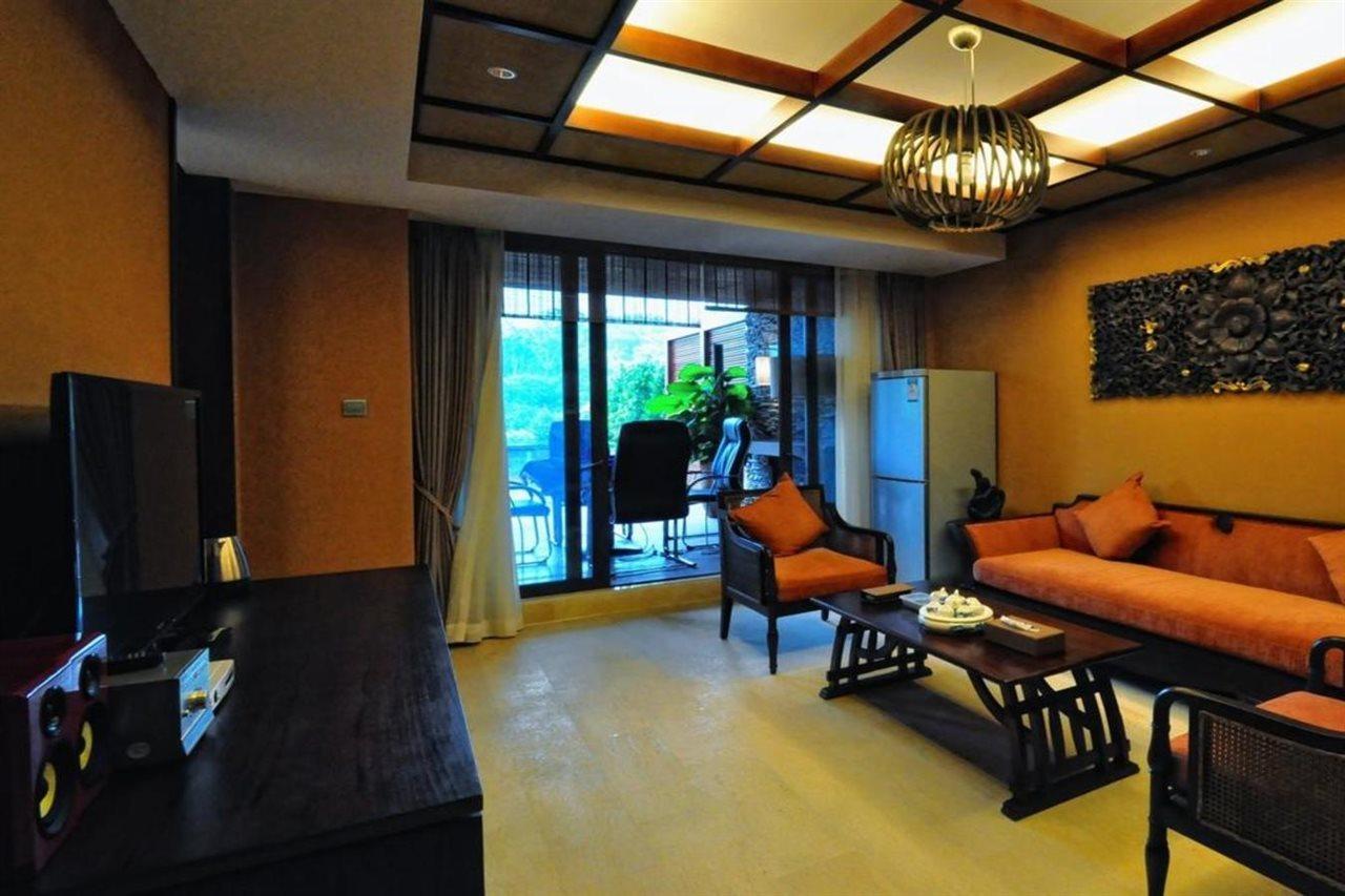 The Tang Hotel Hainan Mount Qixian Baoting Extérieur photo