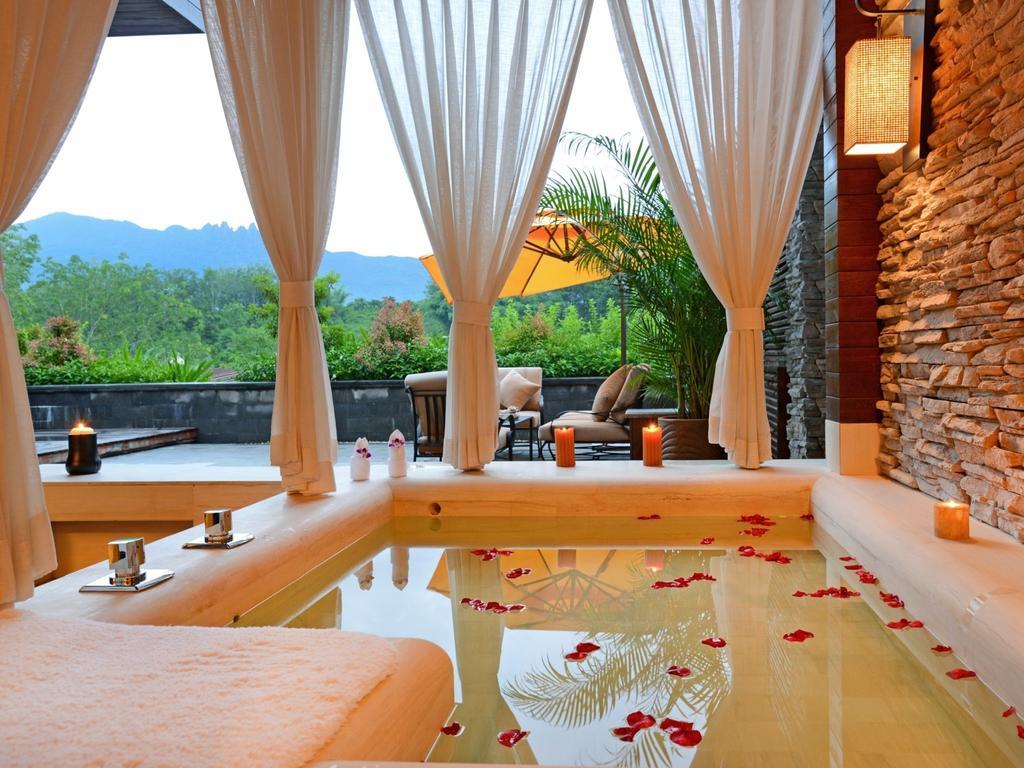 The Tang Hotel Hainan Mount Qixian Baoting Chambre photo
