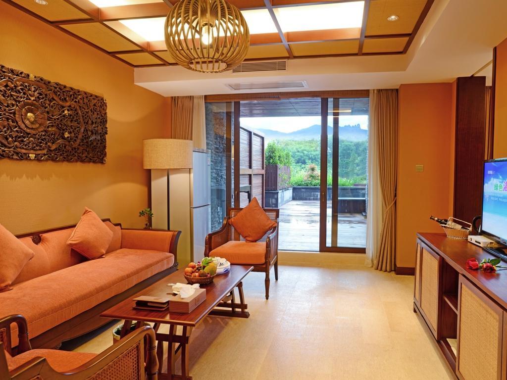 The Tang Hotel Hainan Mount Qixian Baoting Chambre photo