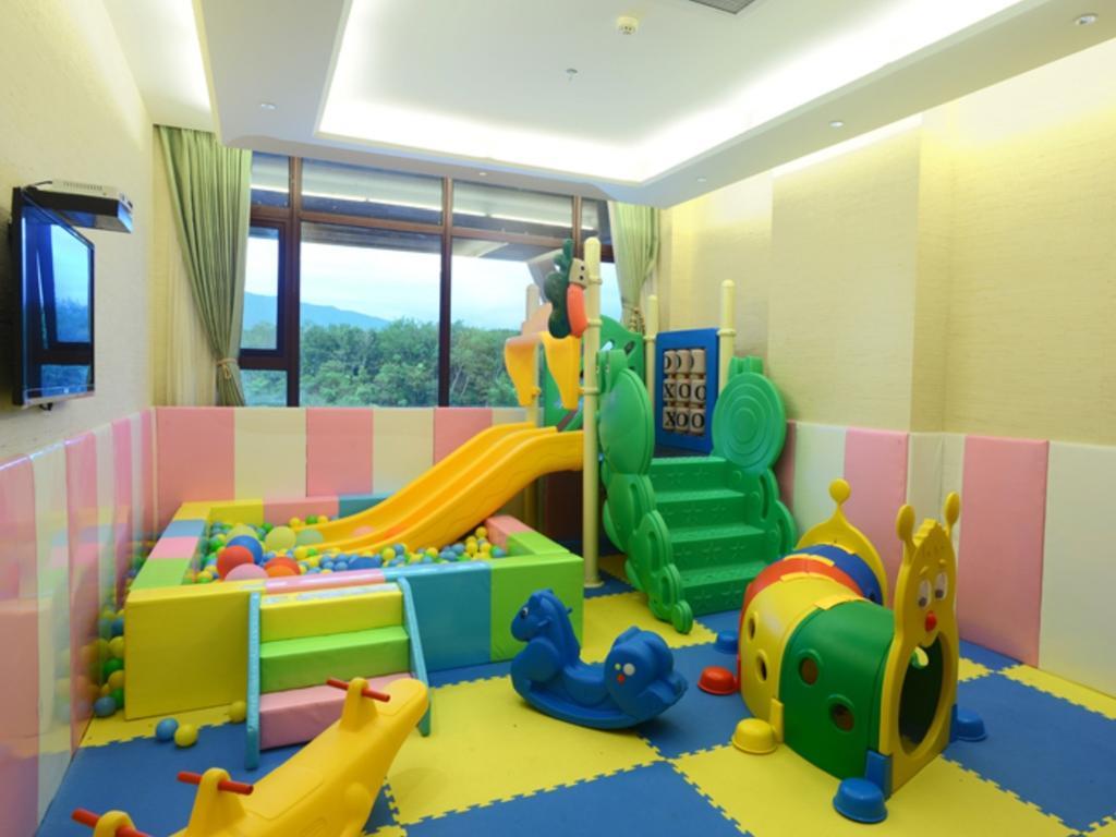 The Tang Hotel Hainan Mount Qixian Baoting Extérieur photo