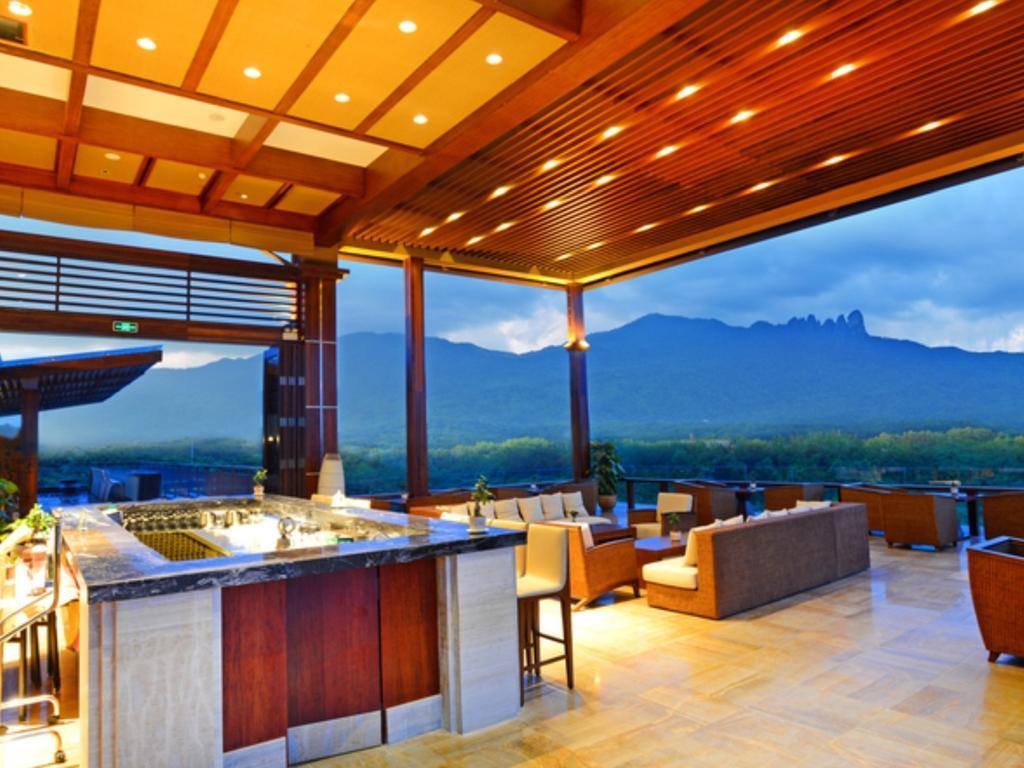 The Tang Hotel Hainan Mount Qixian Baoting Extérieur photo