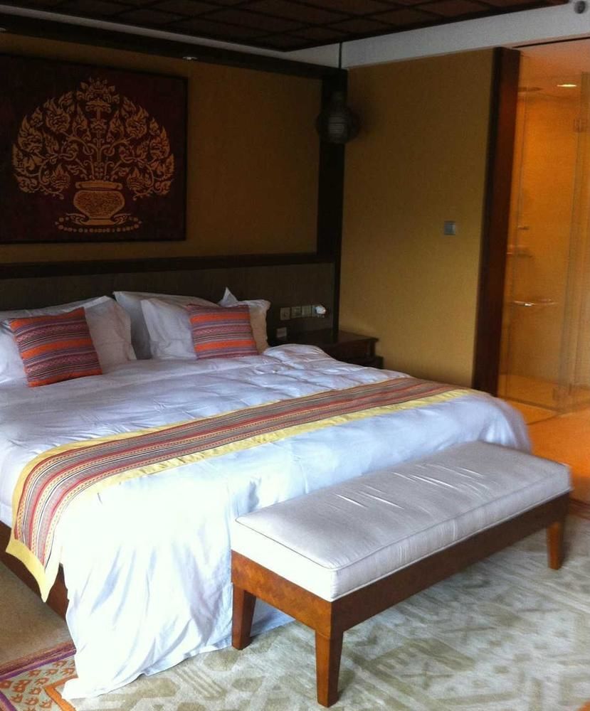 The Tang Hotel Hainan Mount Qixian Baoting Extérieur photo