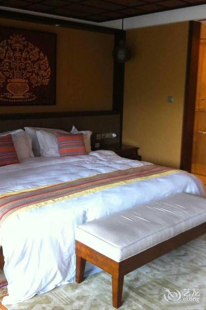 The Tang Hotel Hainan Mount Qixian Baoting Extérieur photo